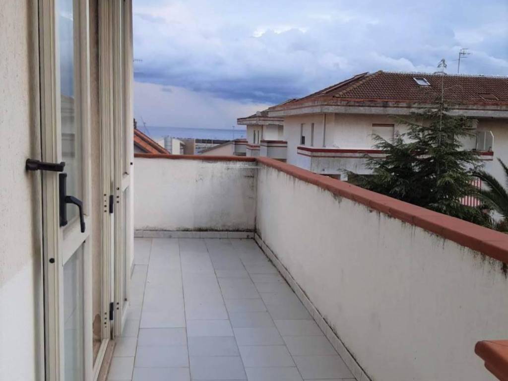 Appartamento a Catanzaro in via Rodio, 22 - Foto 4