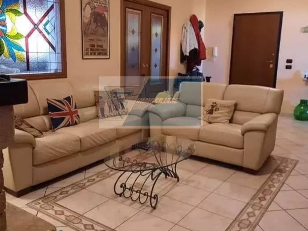 Appartamento a Melilli in Via Assoro - Foto 2
