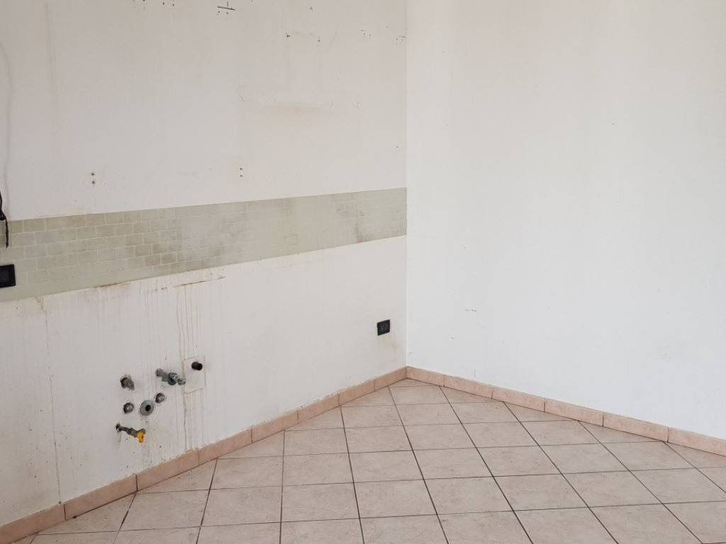 Appartamento a Mirandola in VIA BASTIGLIA - Foto 4