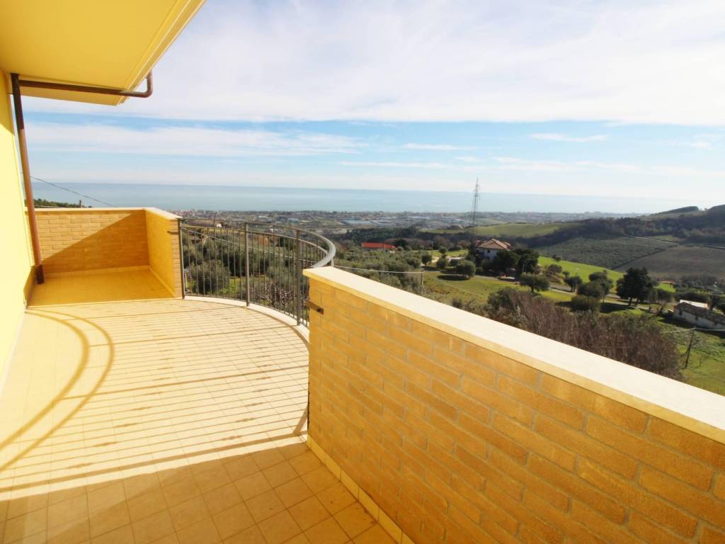 Appartamento a Colonnella in via dei colli - Foto 4