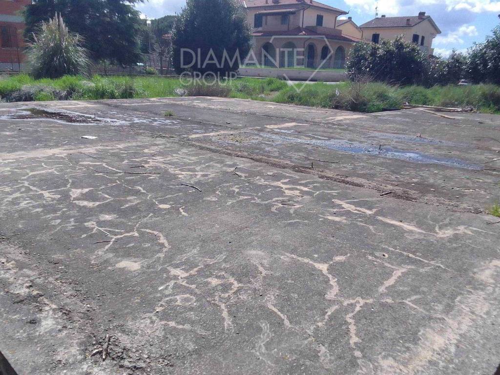Terreno a Castiglione del lago in Badiaccia - Foto 2