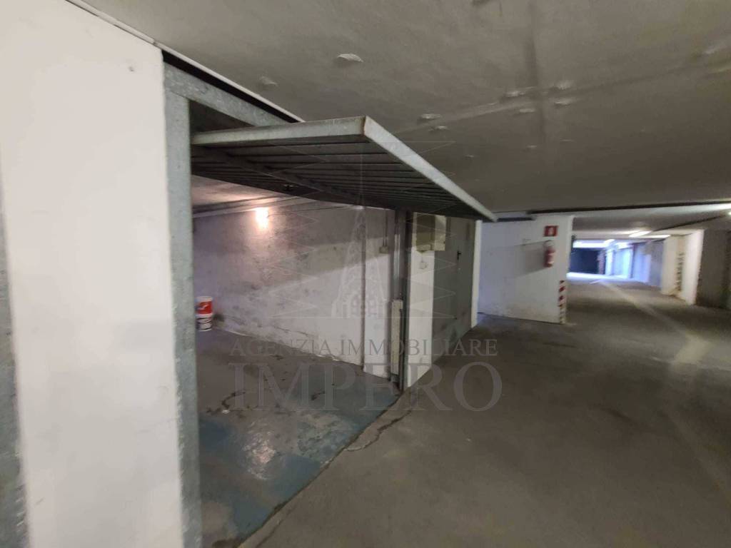 Box / garage a Ventimiglia in Corso Limone Piemonte, 1186 - Foto 3