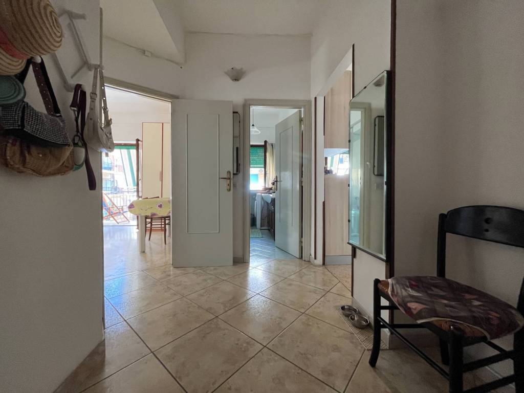 Appartamento a Catanzaro in Via Lungomare Sefano Pugliese, 295 - Foto 3