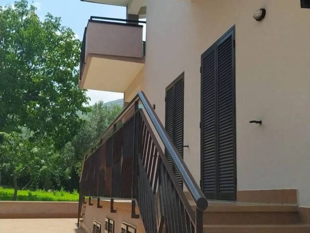 Villa a Santo stefano del sole in Via Casa Petretta, 61 - Foto 5