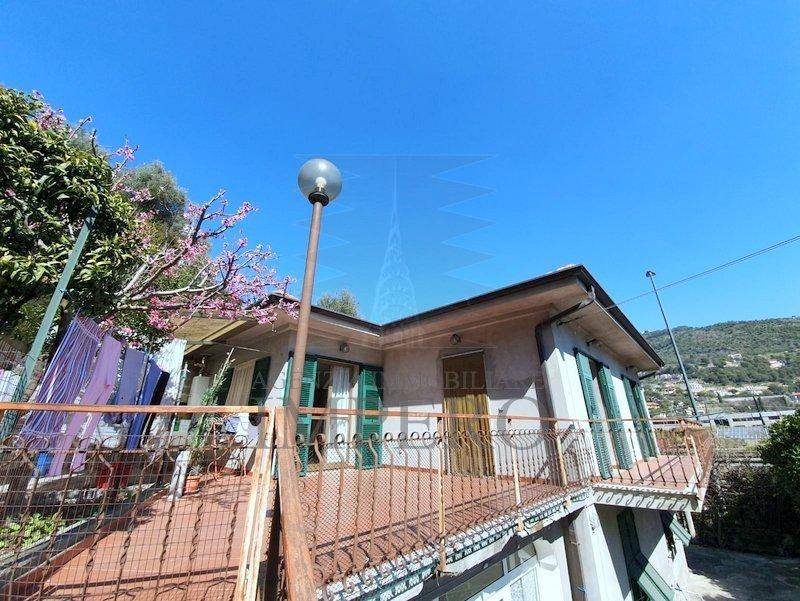 Villa a Camporosso in Corso della Repubblica, 74 - Foto 2