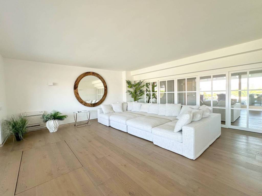 Villa a Olbia in Strada Punta Lada, 29 - Foto 2