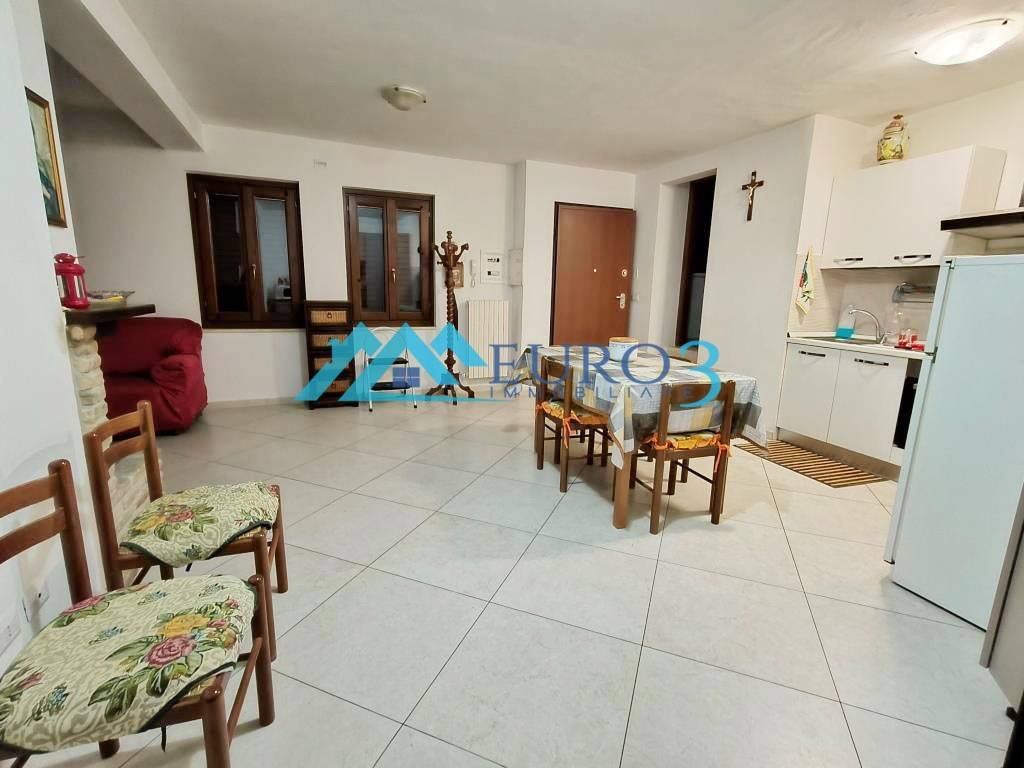 Casa indipendente a Roccafluvione in Via Antonio Gramsci - Foto 3