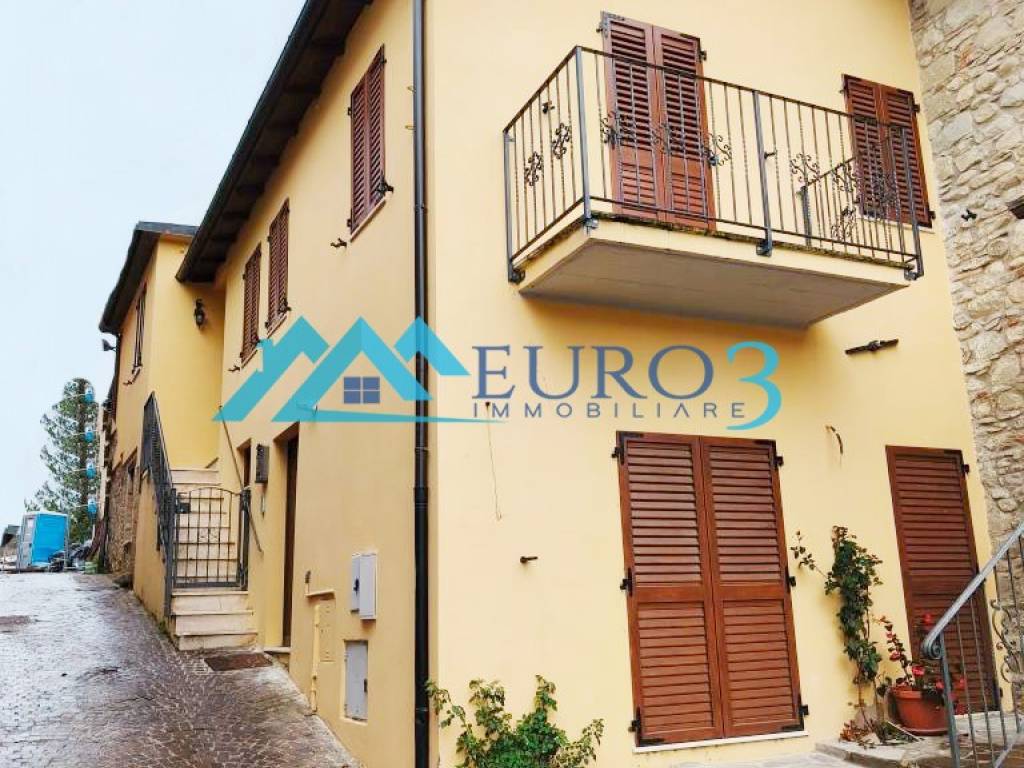 Casa indipendente a Roccafluvione in Via Antonio Gramsci - Foto 5