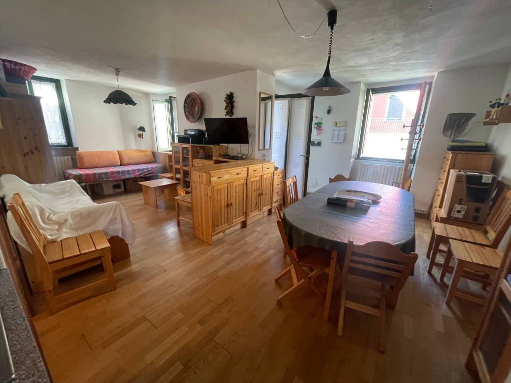 Appartamento a Ardenno in Via Emilio Visconti Venosta - Foto 4