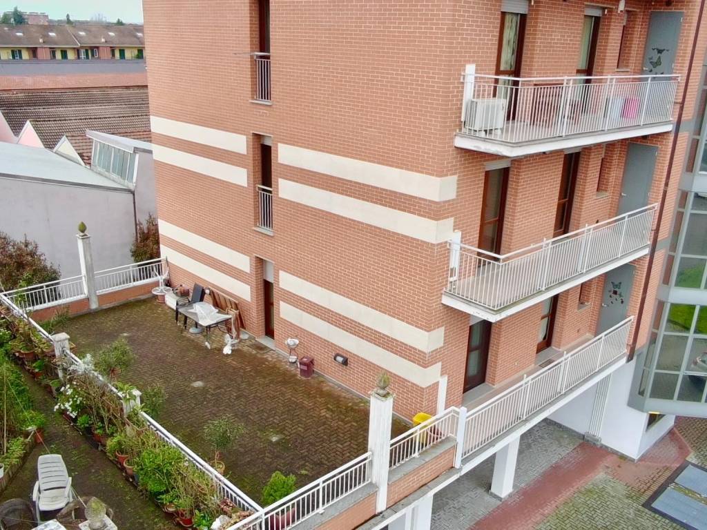 Appartamento a Alessandria in Via Umberto Giordano, 72 - Foto 2