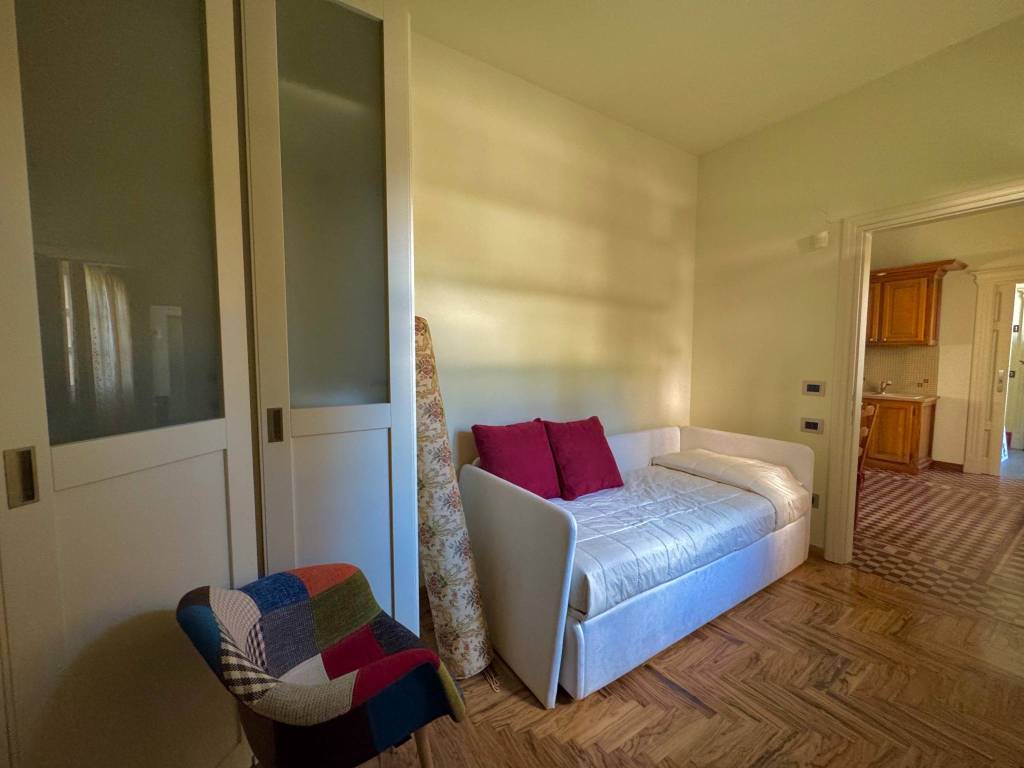 Villa a Serralunga d'alba in Piazza Maria Cappellano, 1 - Foto 5