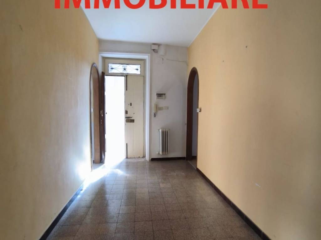 Appartamento a Caltanissetta in Via Paolo Emiliani Giudici, 24 - Foto 5