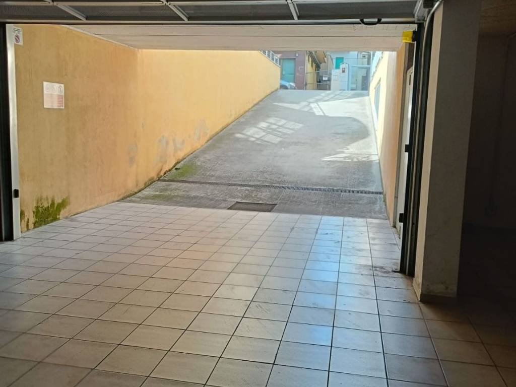 Box / garage a Pescara in Via Palermo, 30 - Foto 2