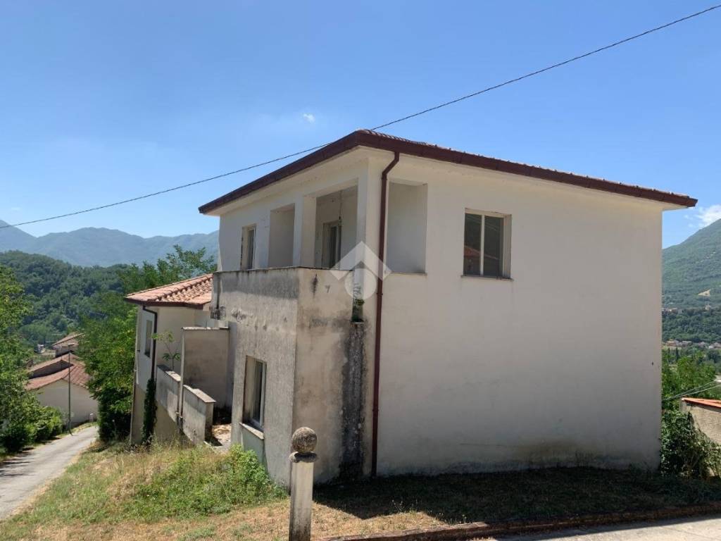 Villa a Atina in Via Villa Del Pesco, 38 - Foto 2