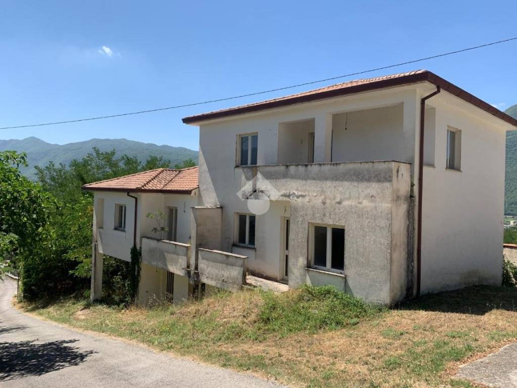 Villa a Atina in Via Villa Del Pesco, 38 - Foto 4