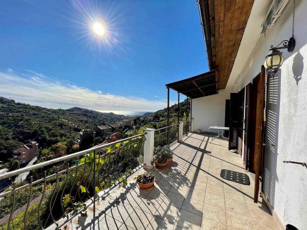 Villa a Vallebona in Viale della Repubblica - Foto 4