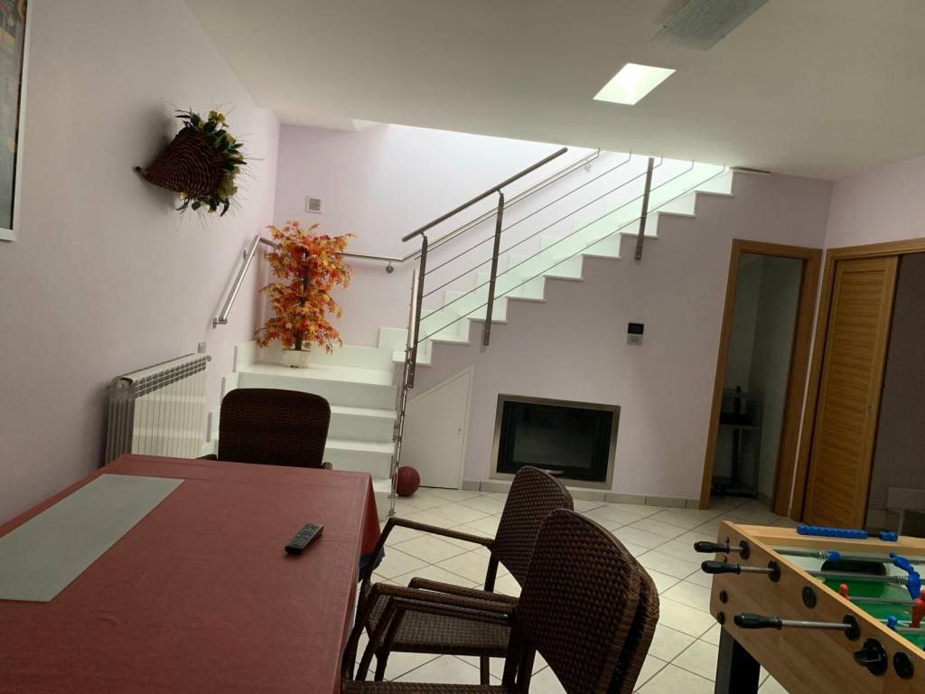 Villa a Aversa in Via 25 Aprile - Foto 5