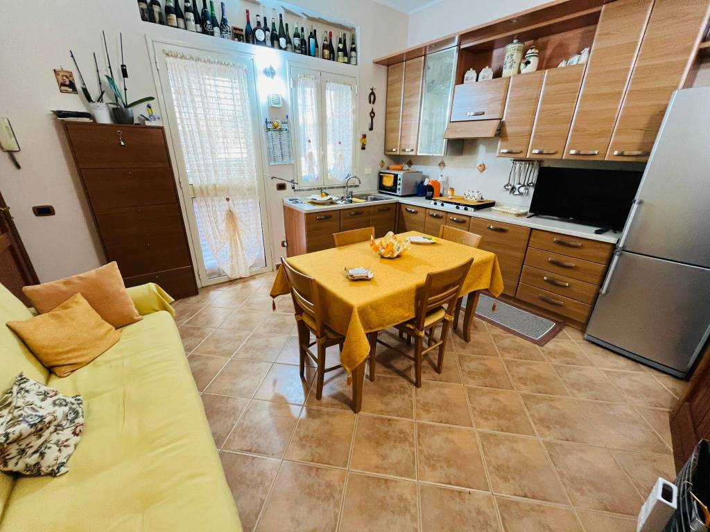 Casa indipendente a Campofelice di roccella in Via Roma, 12 - Foto 4