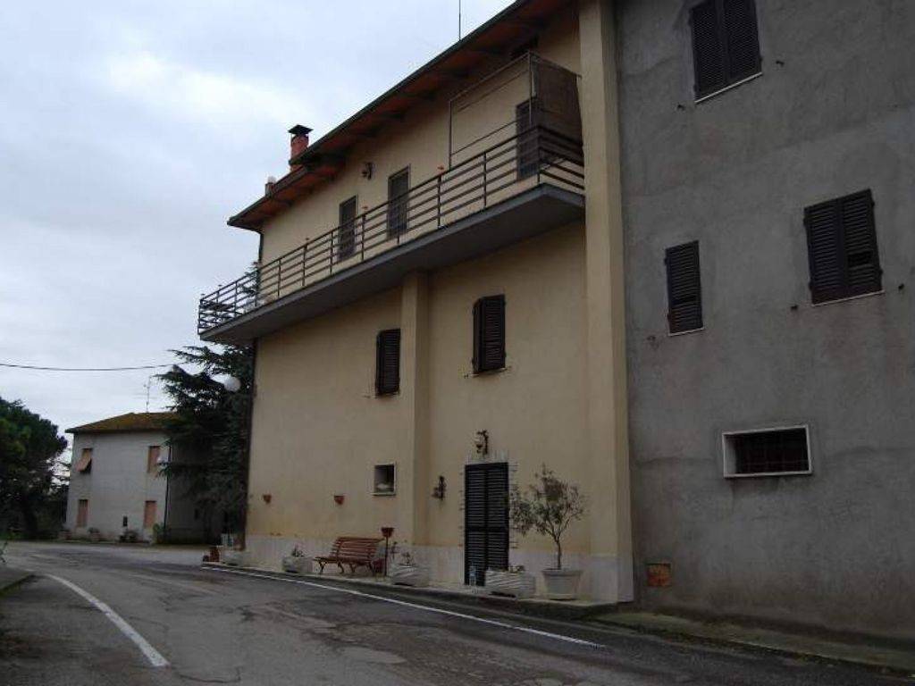 Villa a Castiglione del lago in Località Frattavecchia - Foto 2