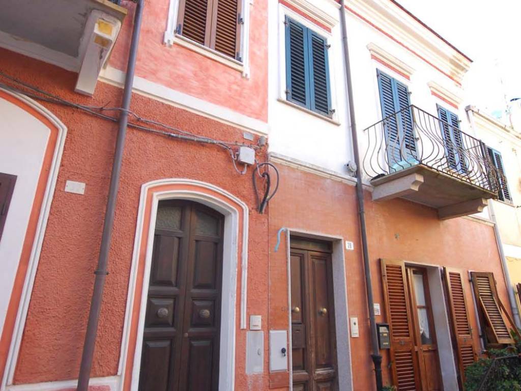 Casa indipendente a La maddalena in Via Regina Margherita - Foto 2