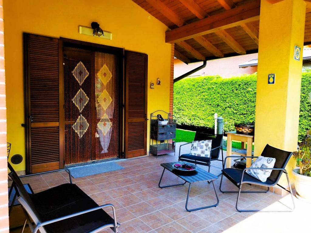 Villa a Imbersago in Via Parrocchiale - Foto 4