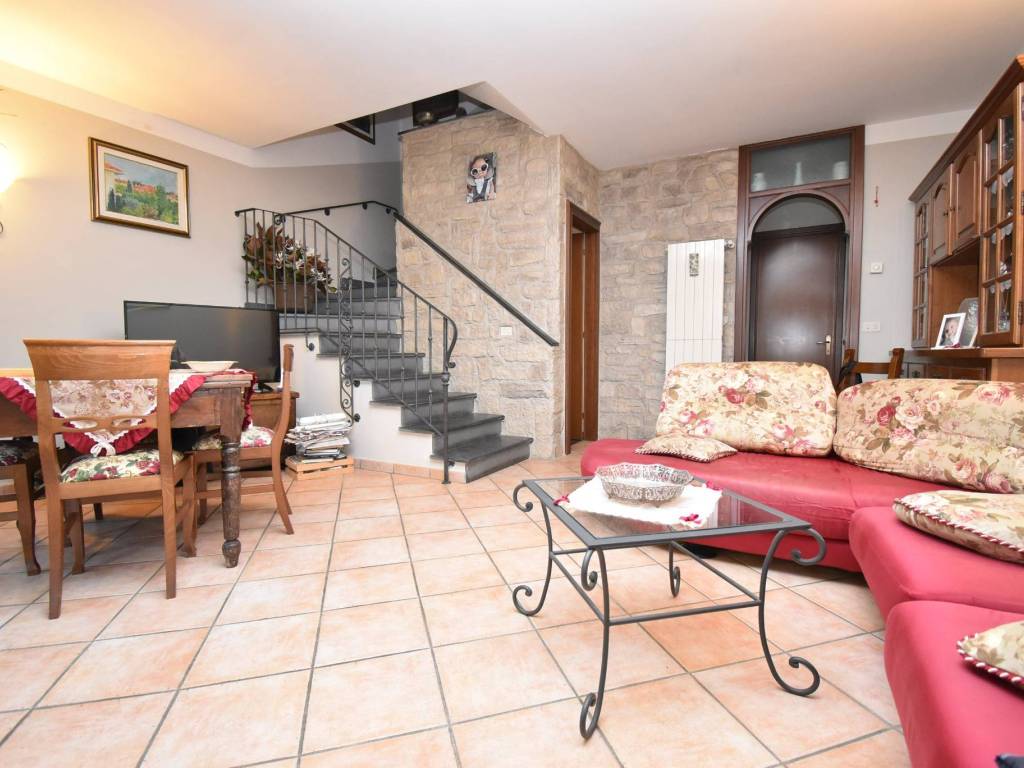 Villa a Seravezza in Strada Provinciale di Marina - Foto 4