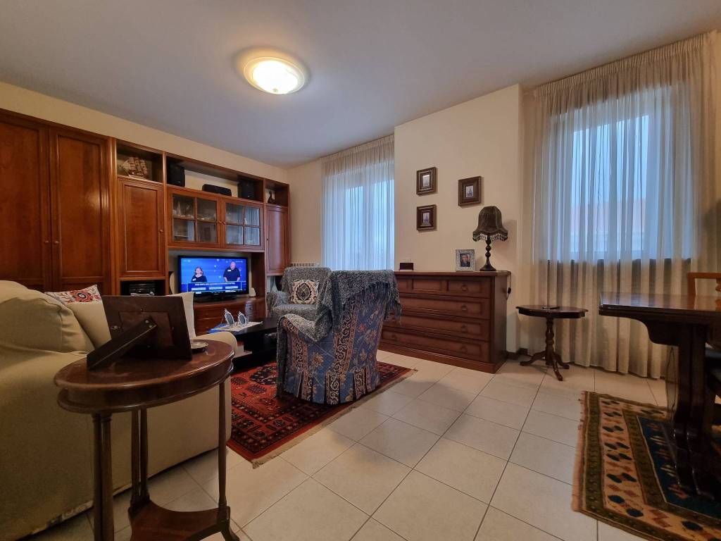 Appartamento a Corridonia in Via Antonio da Montolmo - Foto 4