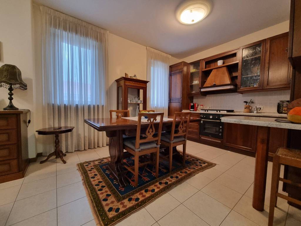 Appartamento a Corridonia in Via Antonio da Montolmo - Foto 5
