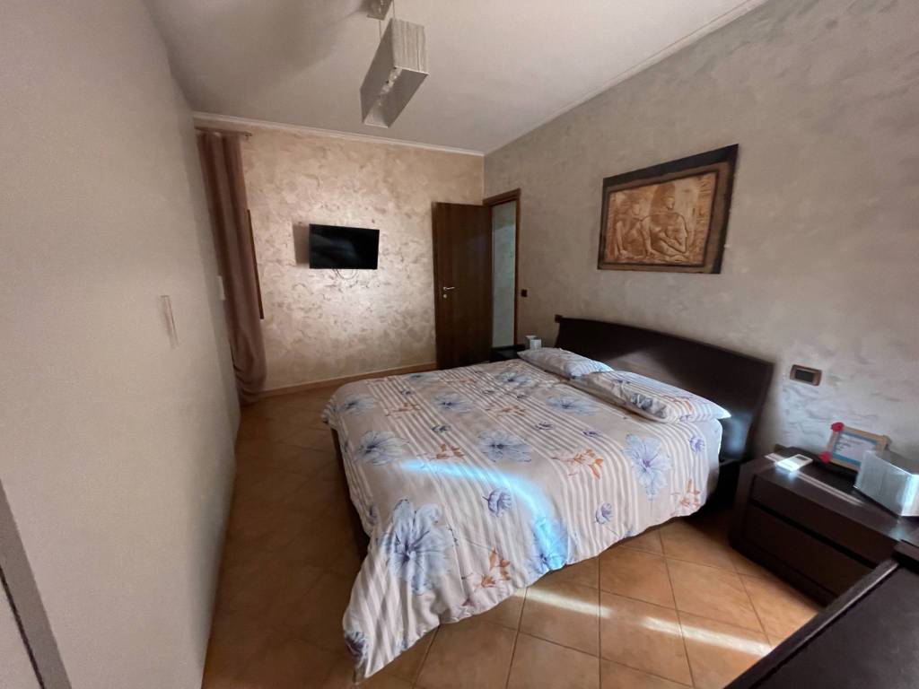 Appartamento a Fondi in Via Alessandro Manzoni - Foto 5
