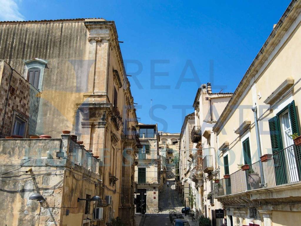 Appartamento a Noto in Via Tommaso Fazello, 228 - Foto 4