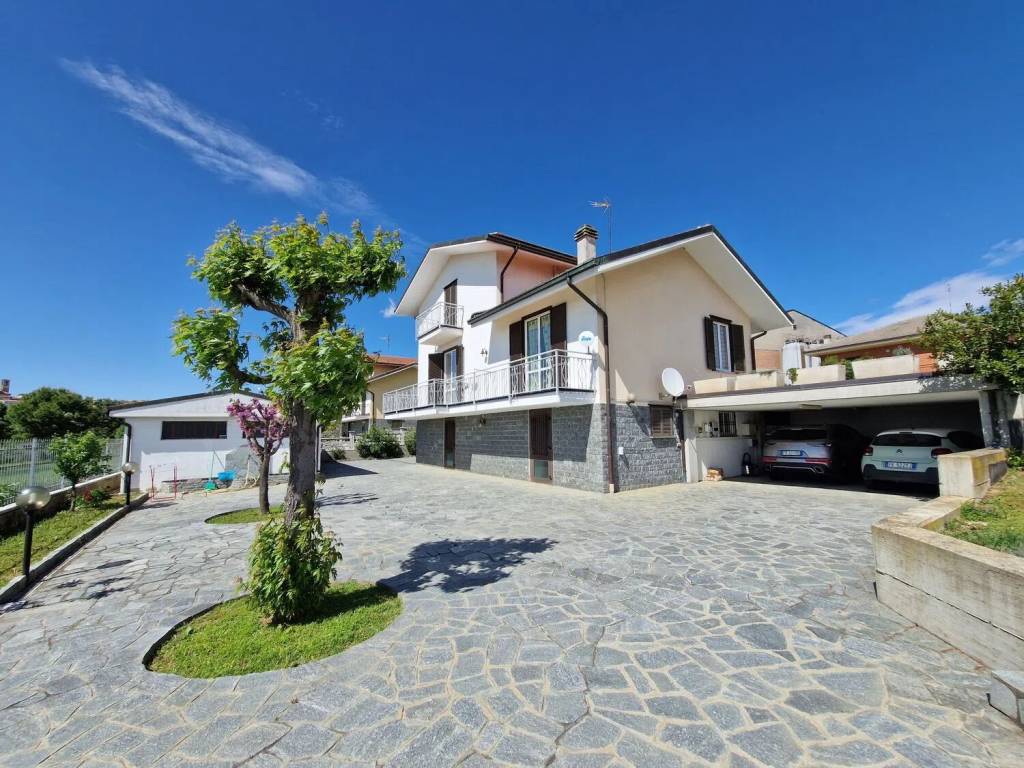 Villa a Casorzo in Via San Lodovico S.N.C. - Foto 5