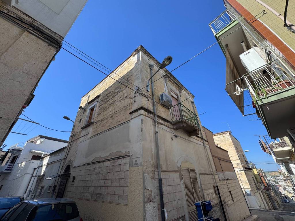 Casa indipendente a Canosa di puglia in Vico Milano, 12 - Foto 4