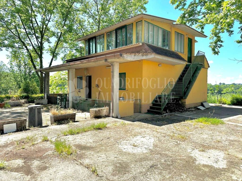 Villa a Montopoli di sabina in Via Campore, 97 - Foto 3