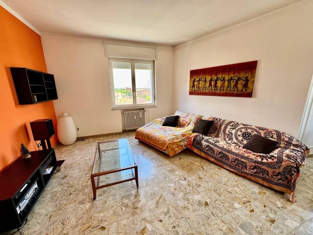 Appartamento a Piacenza in Via Genova - Foto 2
