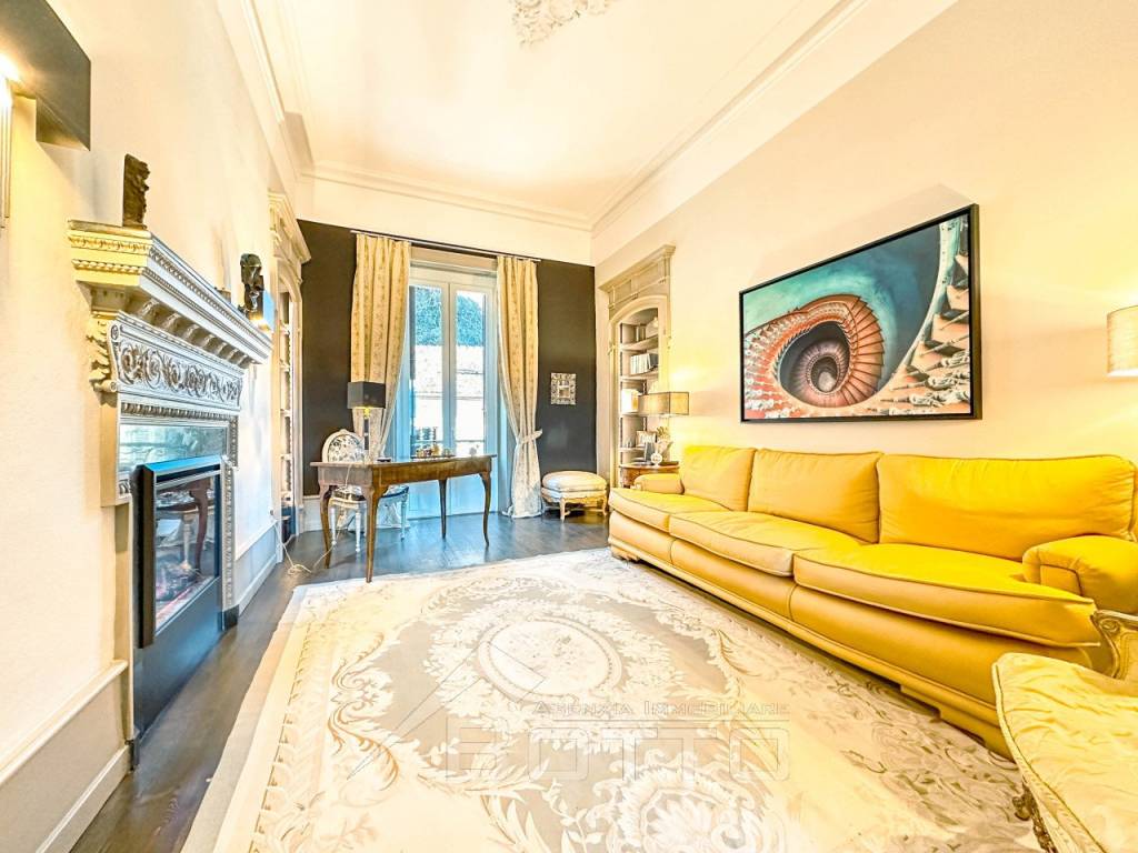 Appartamento a Borgosesia in Viale Varallo 5 - Foto 2