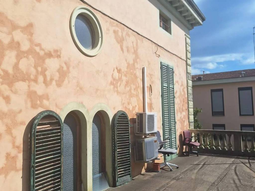 Villa a Montecatini-terme in Via Palestro - Foto 2