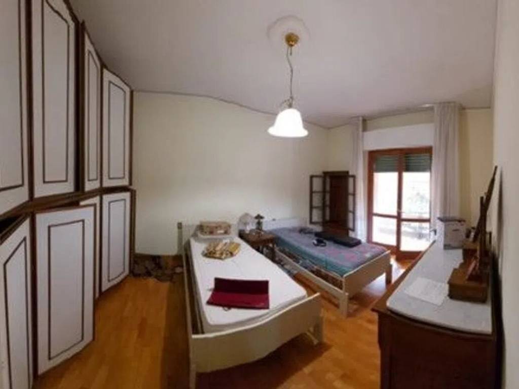 Villa a Montecatini-terme in Quartiere Parco Delle Terme - Sant'Antonio - Foto 3