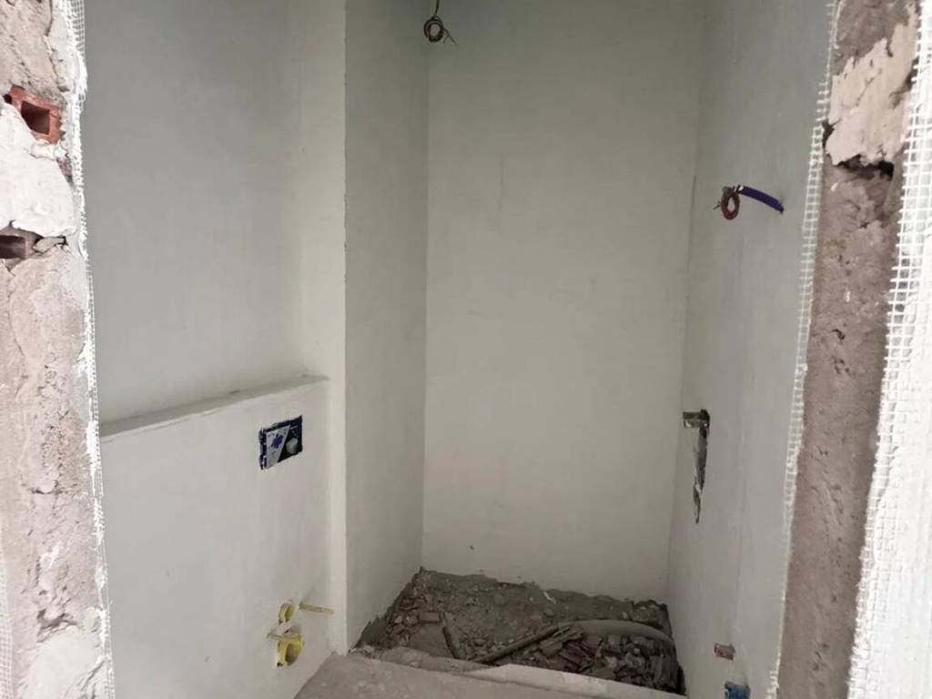 Appartamento a Montecatini-terme in Via Alessandro Manzoni - Foto 5