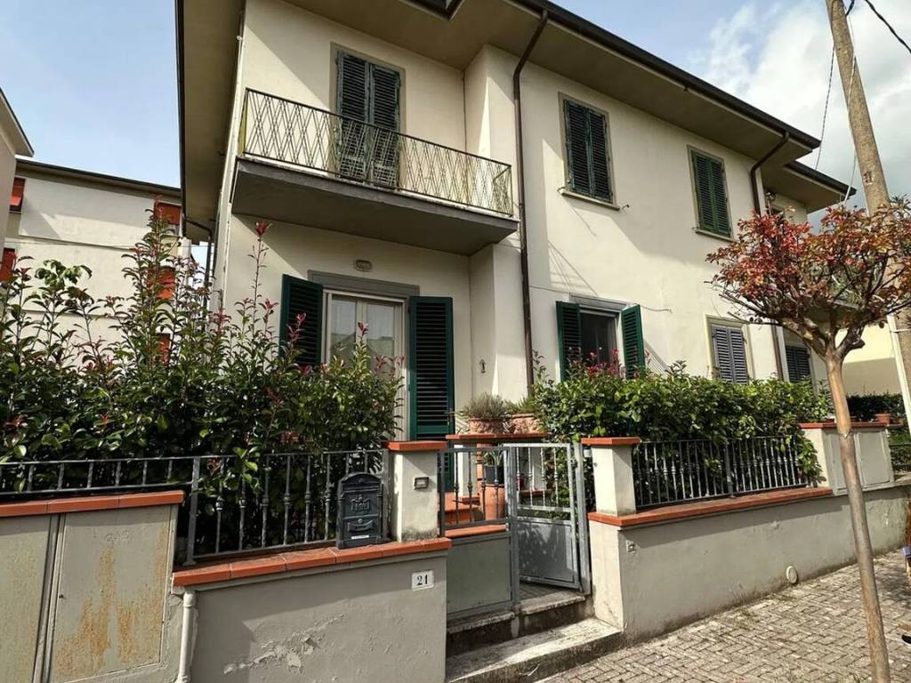 Appartamento a Montecatini-terme in Via Piave - Foto 5