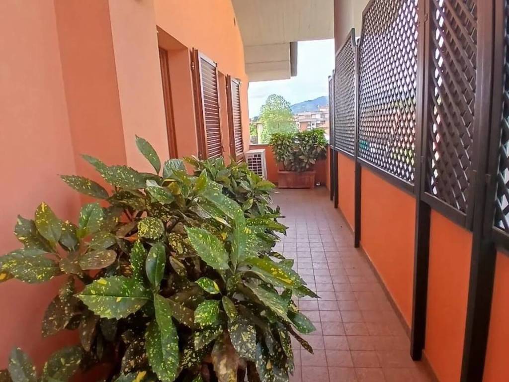 Appartamento a Montecatini-terme in Via San Marco S.N.C. - Foto 2