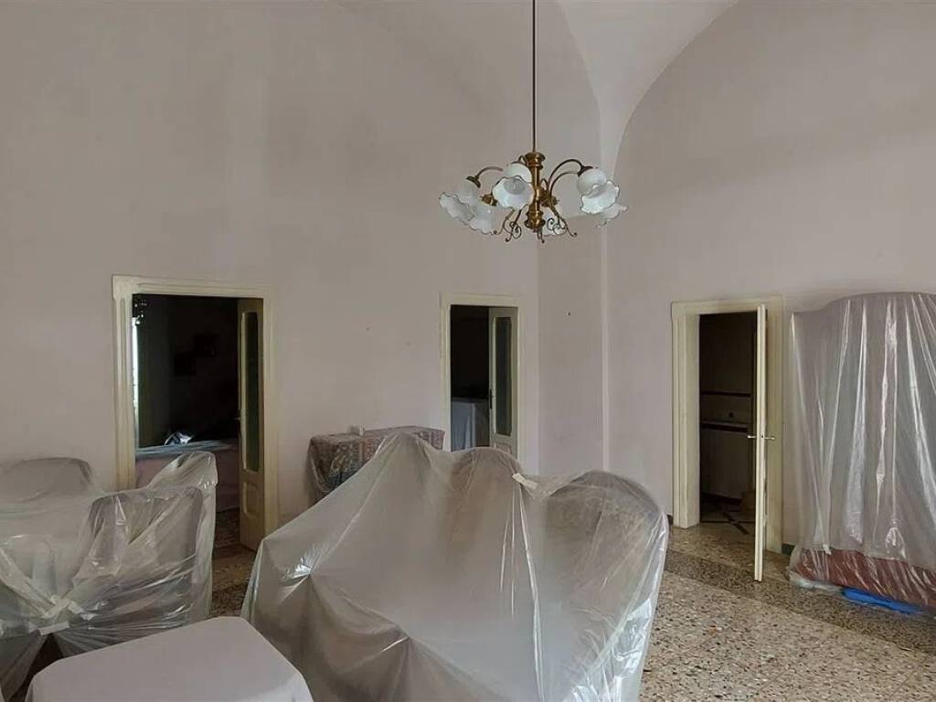 Villa a Mesagne in Via Guglielmo Marconi, 61 - Foto 4