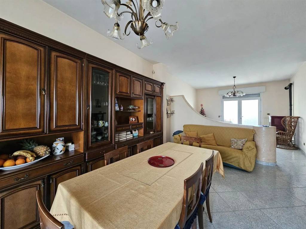 Appartamento a Mesagne in Via Marche S.N.C. - Foto 5