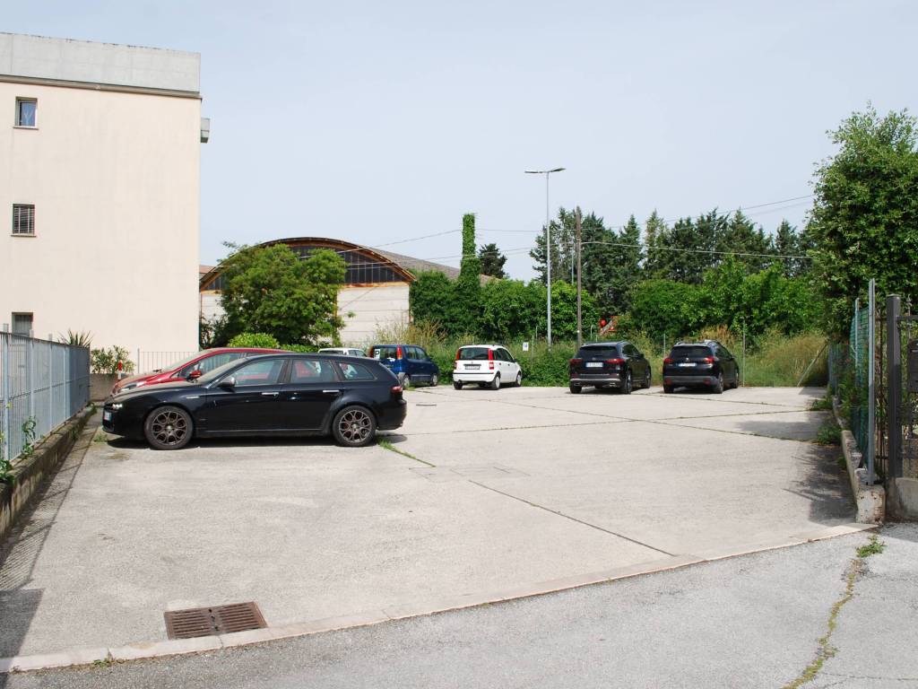 Appartamento a Macerata in Strada Cluentina - Foto 5