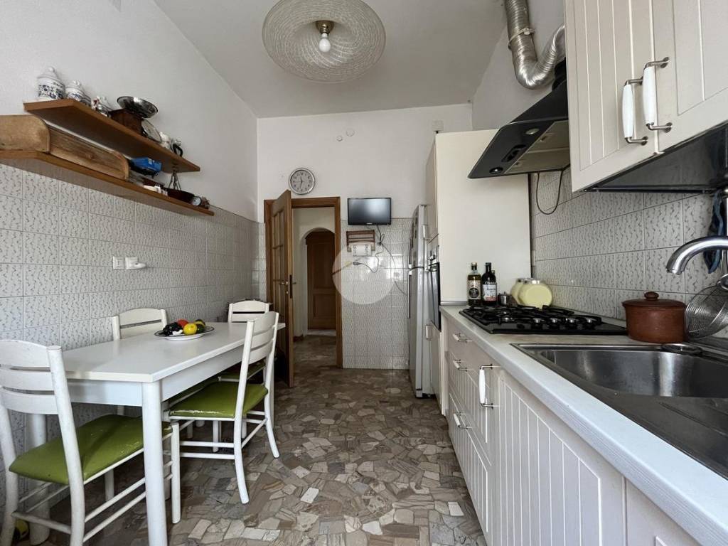 Villa a Rimini in Viale Zavagli, 5 - Foto 4