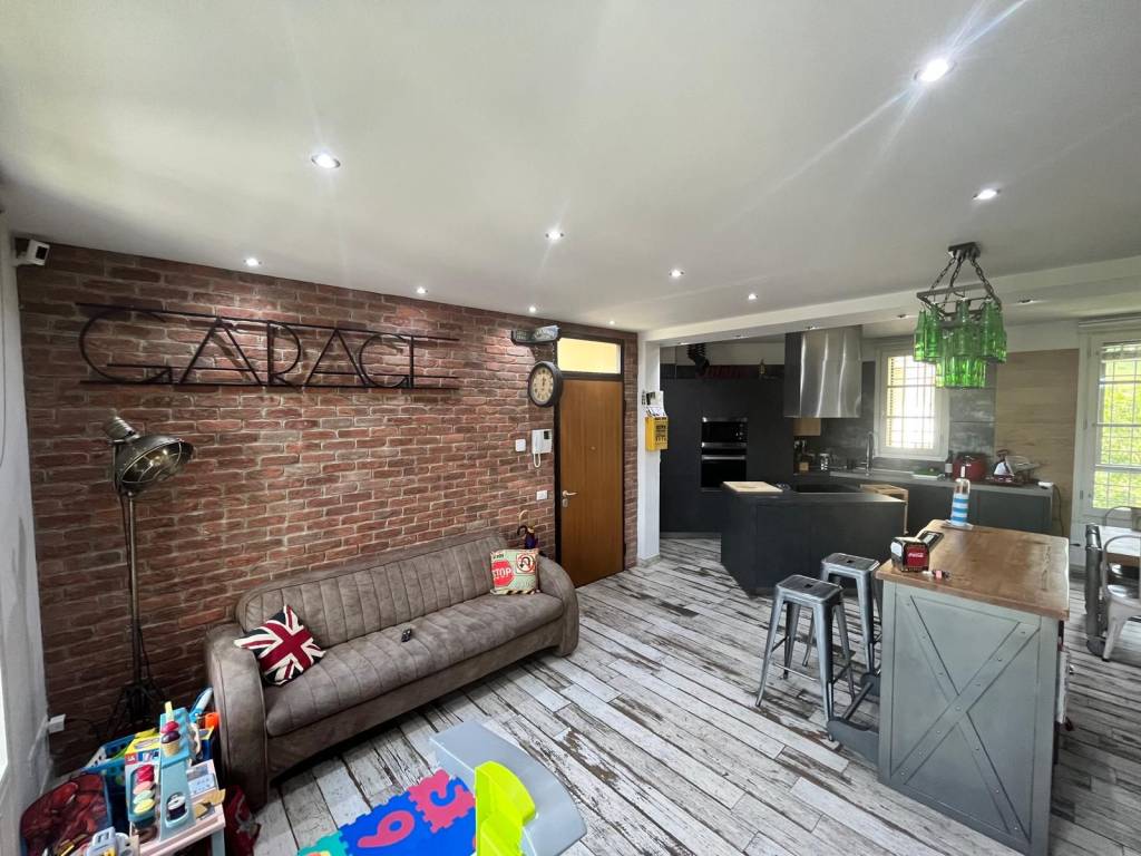 Attico / mansarda a Pistoia in Strada Provinciale Montalese, 114 - Foto 2