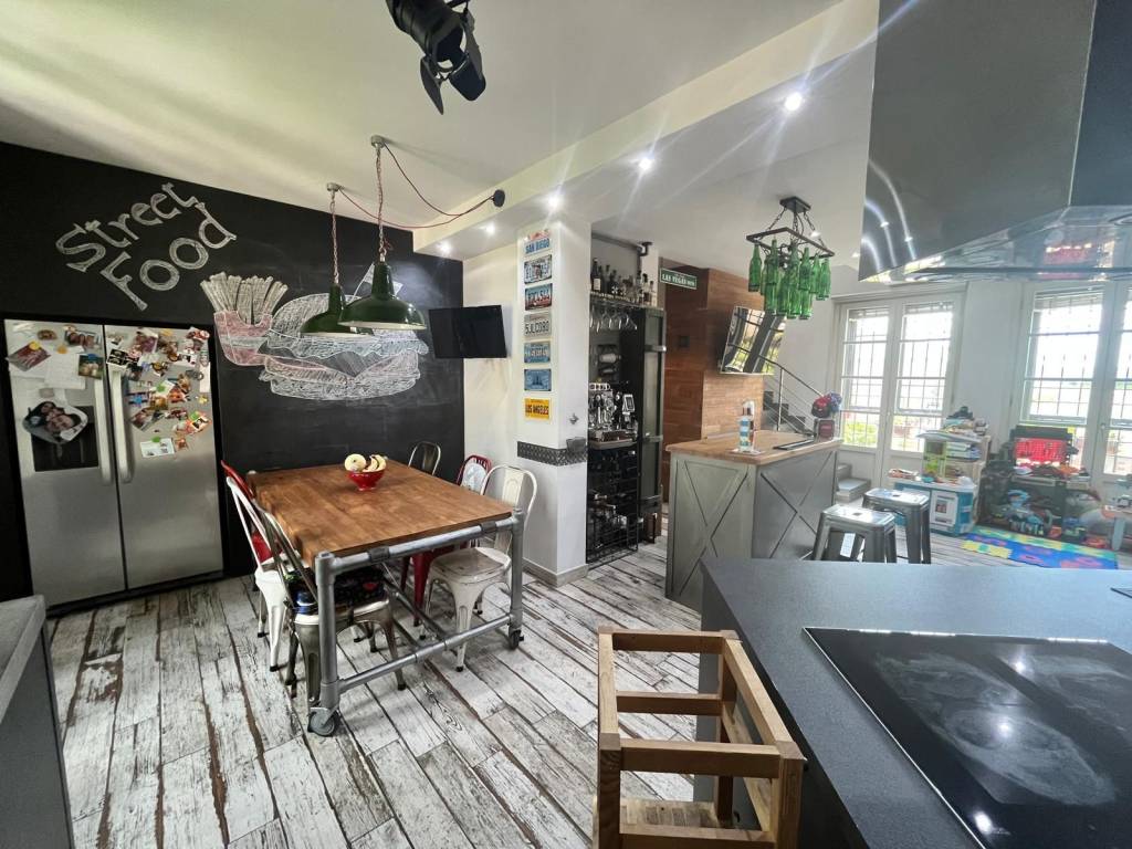 Attico / mansarda a Pistoia in Strada Provinciale Montalese, 114 - Foto 3