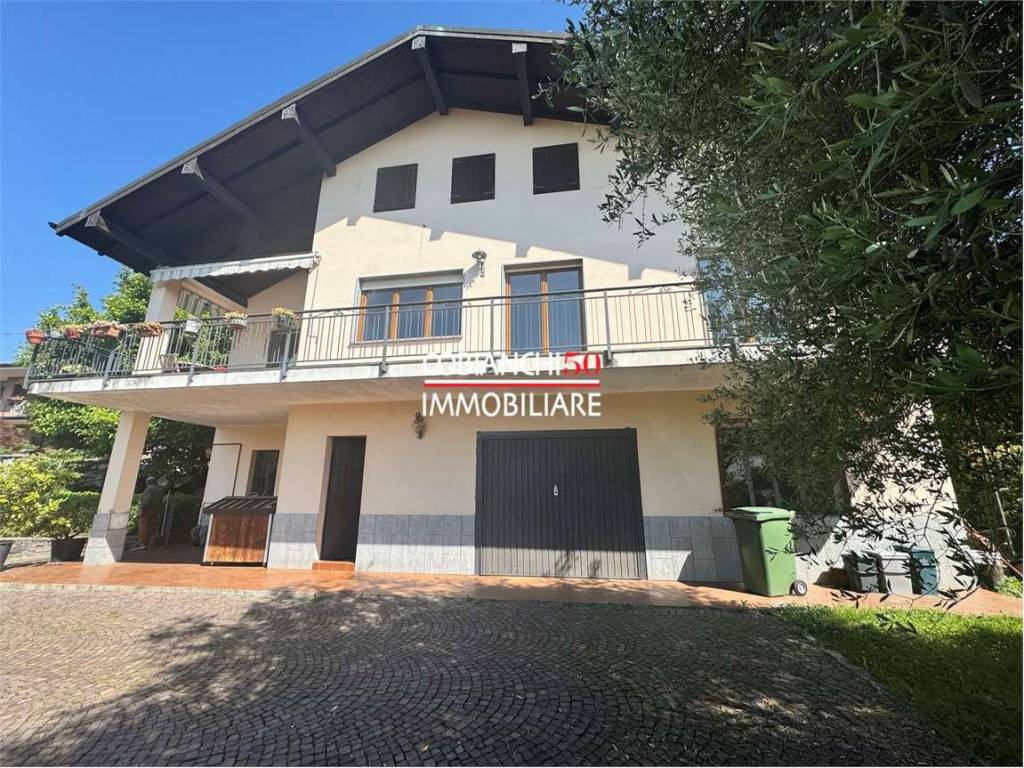 Villa a Arizzano in via Nuova Intra Premeno - Foto 2