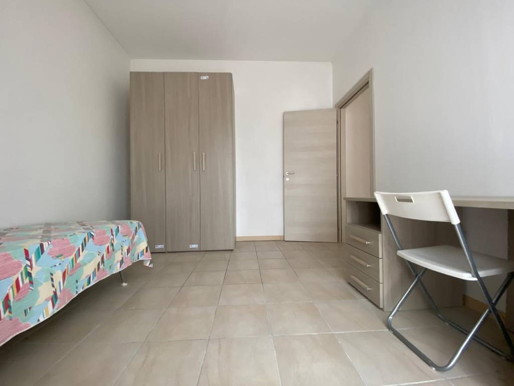Appartamento a Pavia in Viale Camillo Campari, 48 - Foto 4