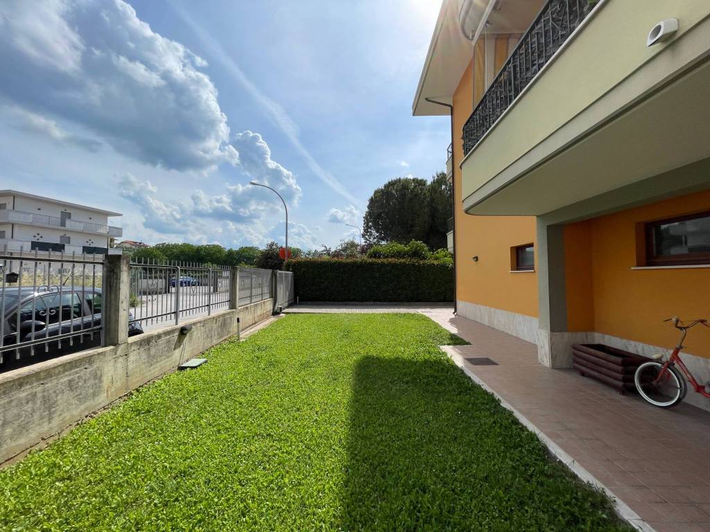 Appartamento a Manoppello in Via Silvio Pellico, 1 - Foto 5