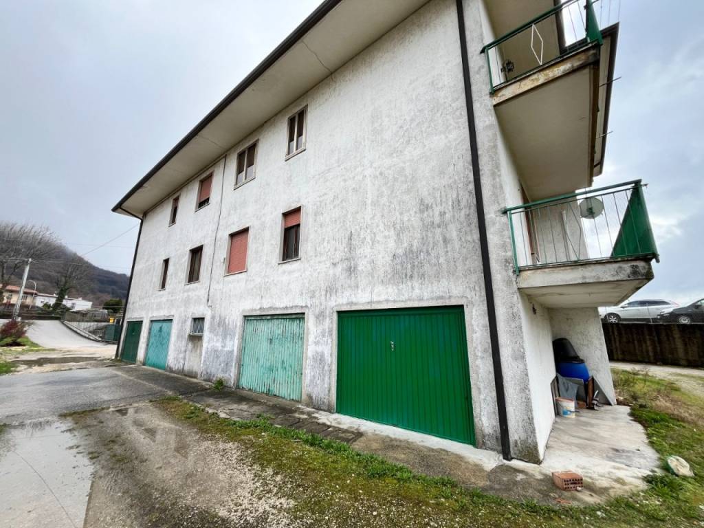 Appartamento a Cogollo del cengio in Via Dei Sengiotti - Foto 2